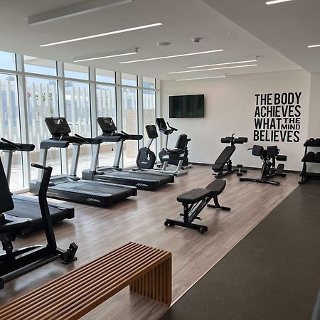 Silkhaus Palm View 1Bdr With Private Beach In Emaar Beachfront ドバイ エクステリア 写真